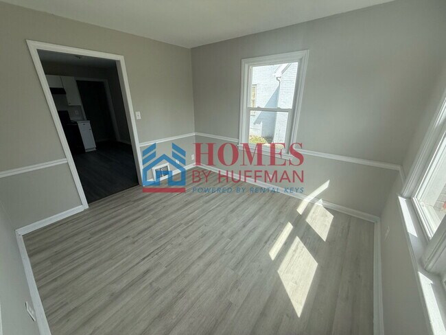 Foto del edificio - Three Bedroom House | Two Bathrooms