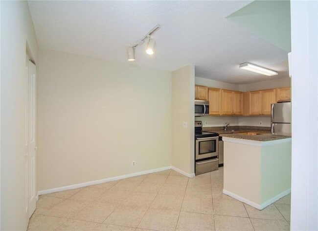 Building Photo - 10701 Cleary Blvd