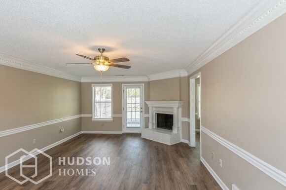 Building Photo - NOW AVAILABLE! - 1424 Milestone Dr, Collie...