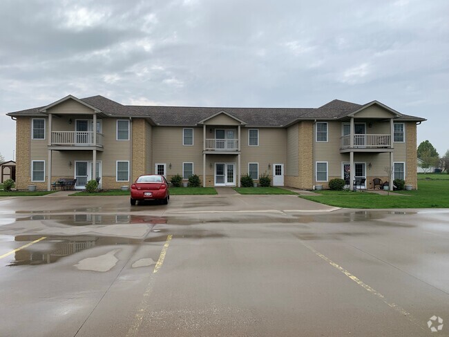 Building Photo - 575 N Cartwright St