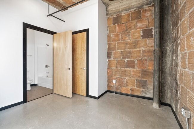 Foto del edificio - Park Avenue Lofts The Temple