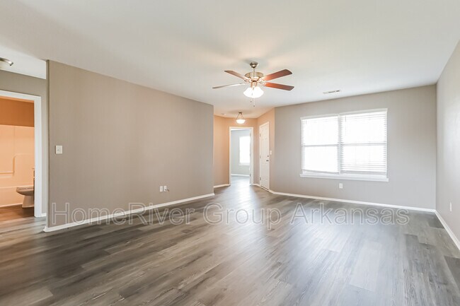 Building Photo - 1171 Brigade Blvd