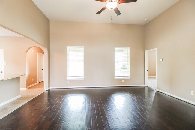 Building Photo - 7565 Tyler Run