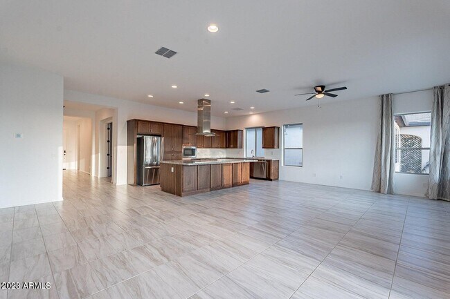 Building Photo - 36154 N Puente Alto Ave