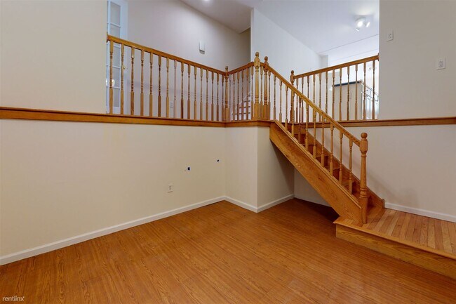 Foto del edificio - 6 br, 2 bath House - 2024 N 17TH ST