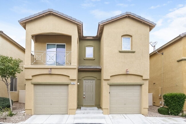 Building Photo - 6763 Twisted Wood Dr
