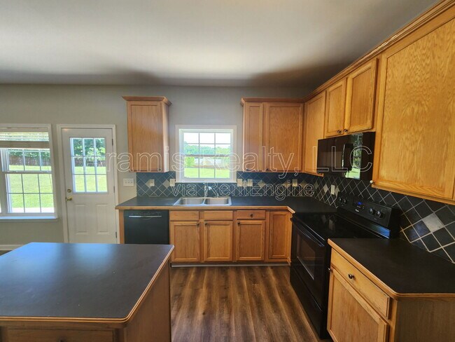 Foto del edificio - 1110 Cruce Lake Ct