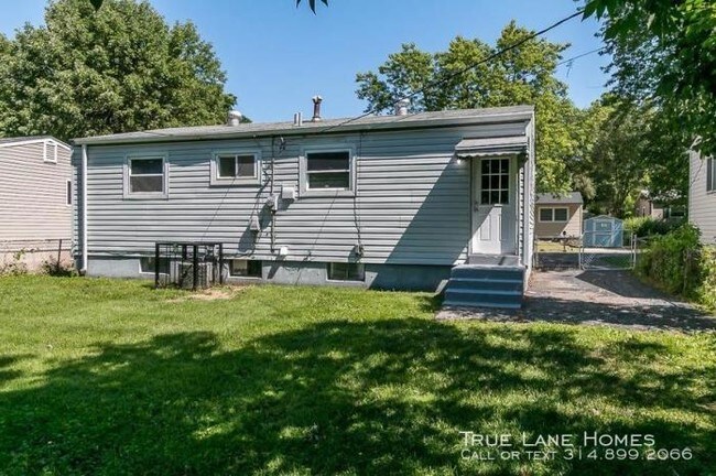 Building Photo - 3 bedroom in St. Louis MO 63138