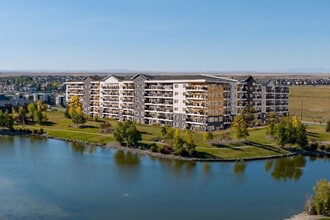 Building Photo - Shoreline Crossings