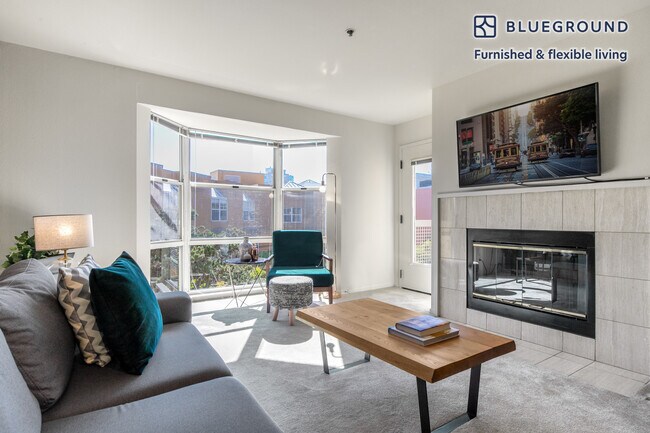 Building Photo - 570 Beale St