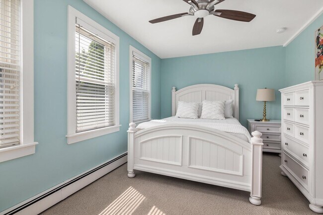 Foto del edificio - 39 Cable Rd