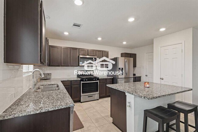Foto del edificio - 4826 Hickory Deer Ln