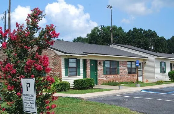 Foto del edificio - 756 Randolph Ave