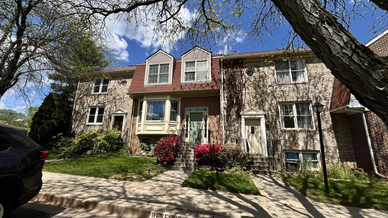 Primary Photo - 13134 Kara Ln