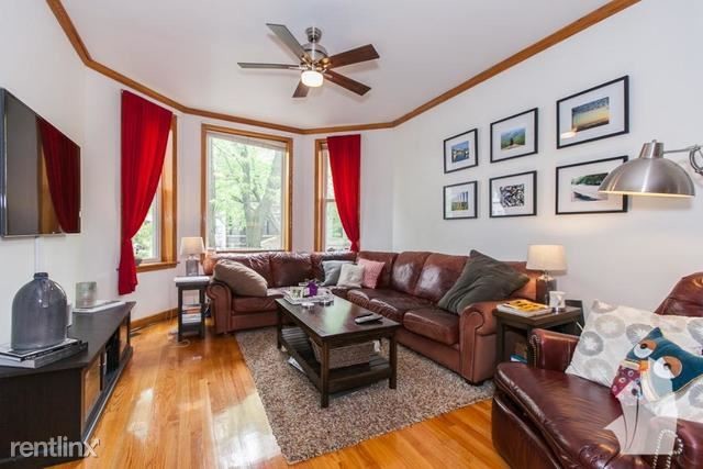 Primary Photo - 2427 N Albany Ave