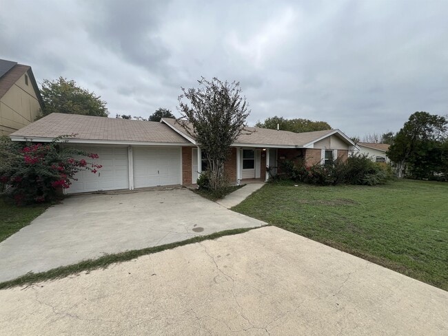 Building Photo - 1735 Donaldson Ave