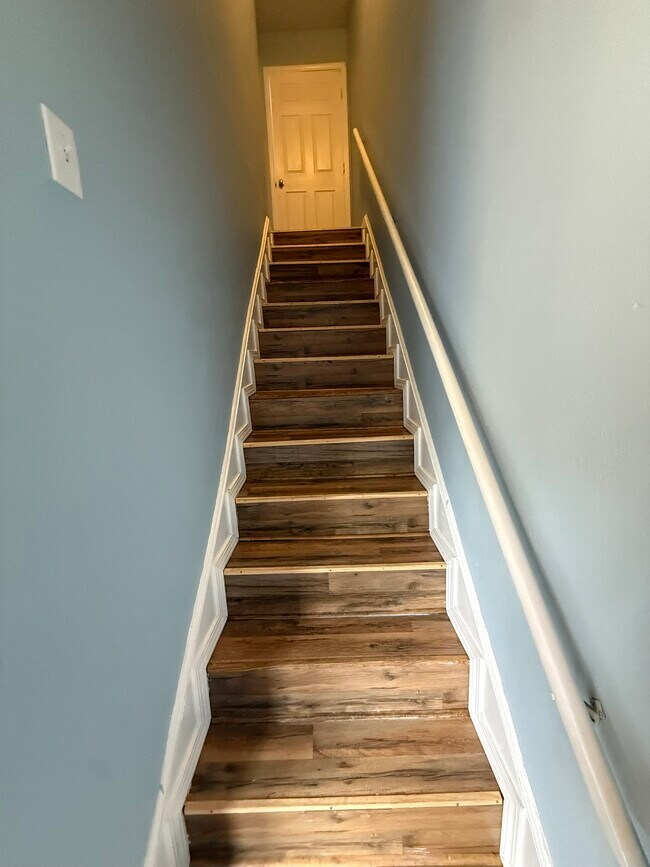 Foto del edificio - 1625 Martin Bluff Rd