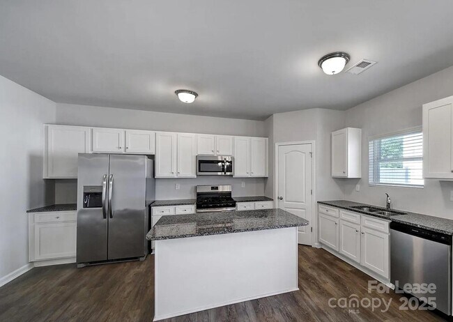 Building Photo - 206 Audra Faye Ln