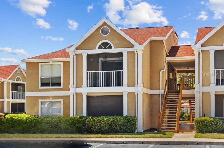 Foto principal - 9481 Highland Oak Dr