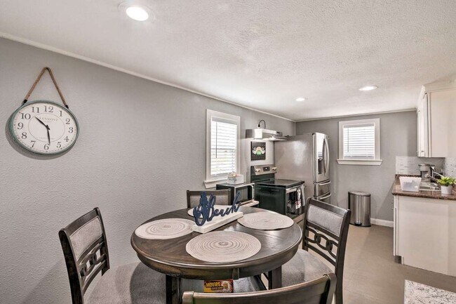 Dining and kitchen area - 5205 Avenue R 1/2