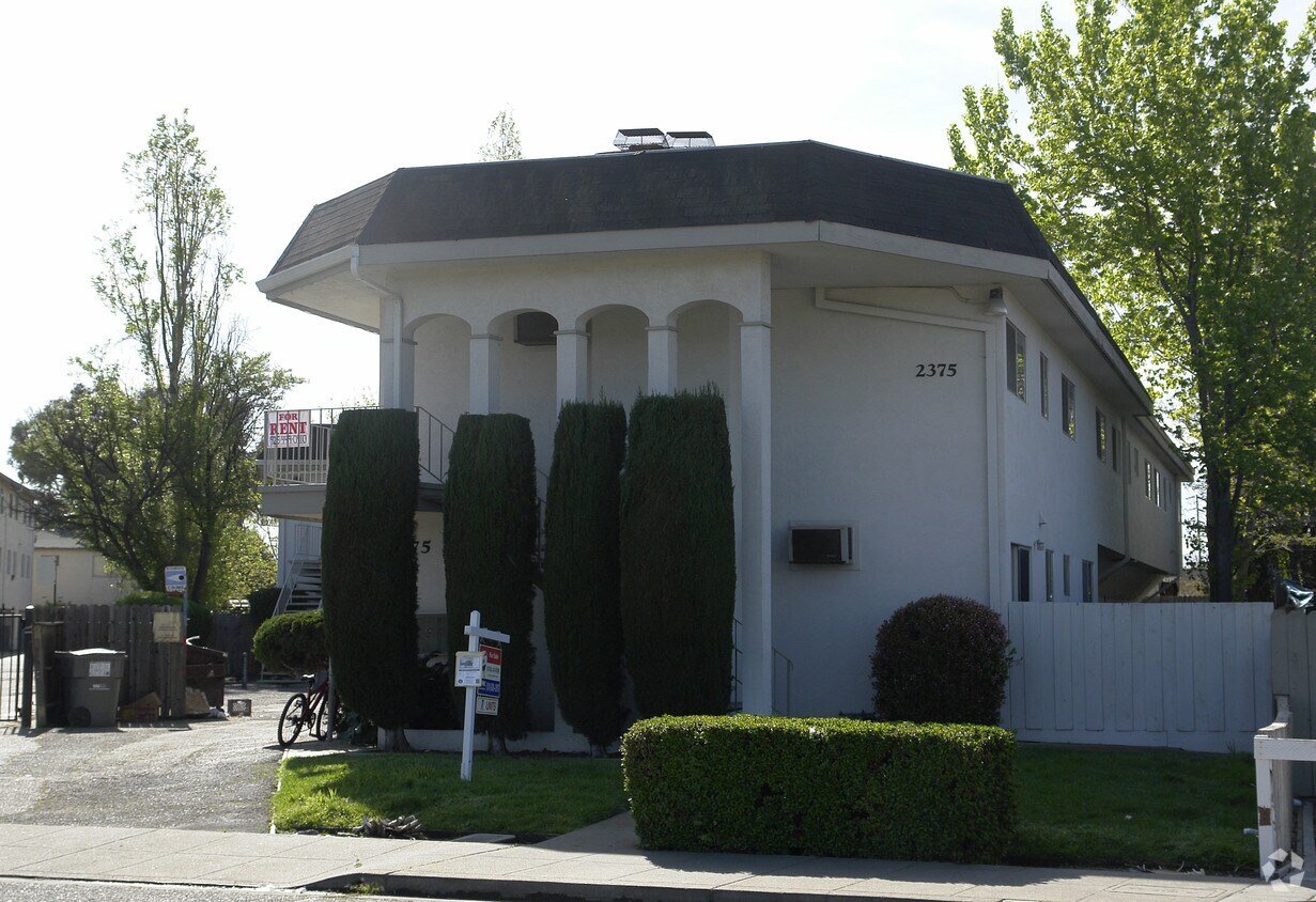 Foto del edificio - 2375 Chestnut St