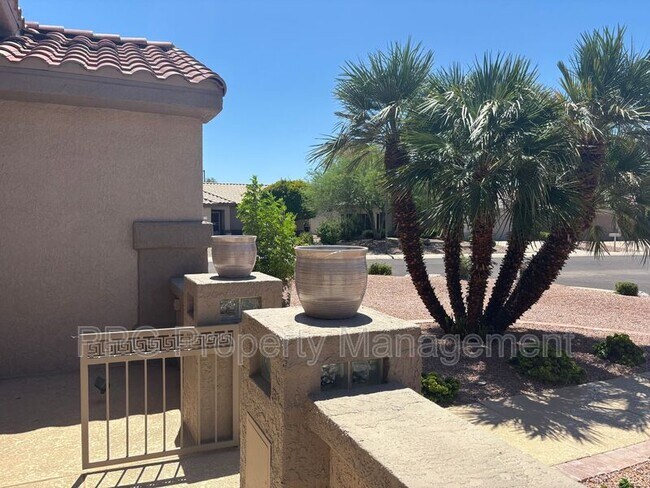 Building Photo - 17307 N Stone Haven Dr