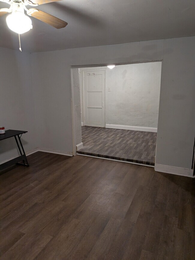 Foto del edificio - 1537 SW 44th Ave
