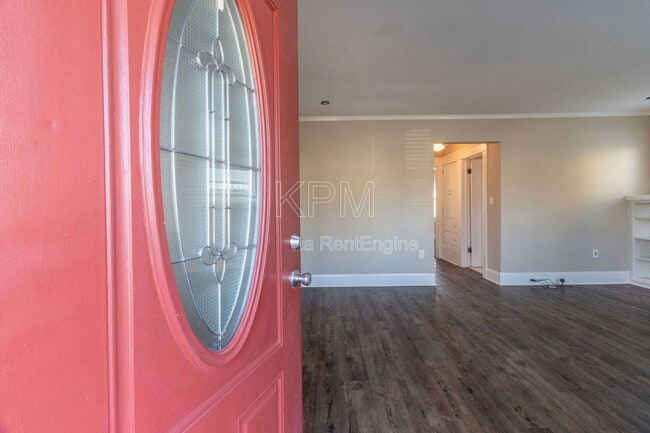 Foto del edificio - 635 Argonaut St