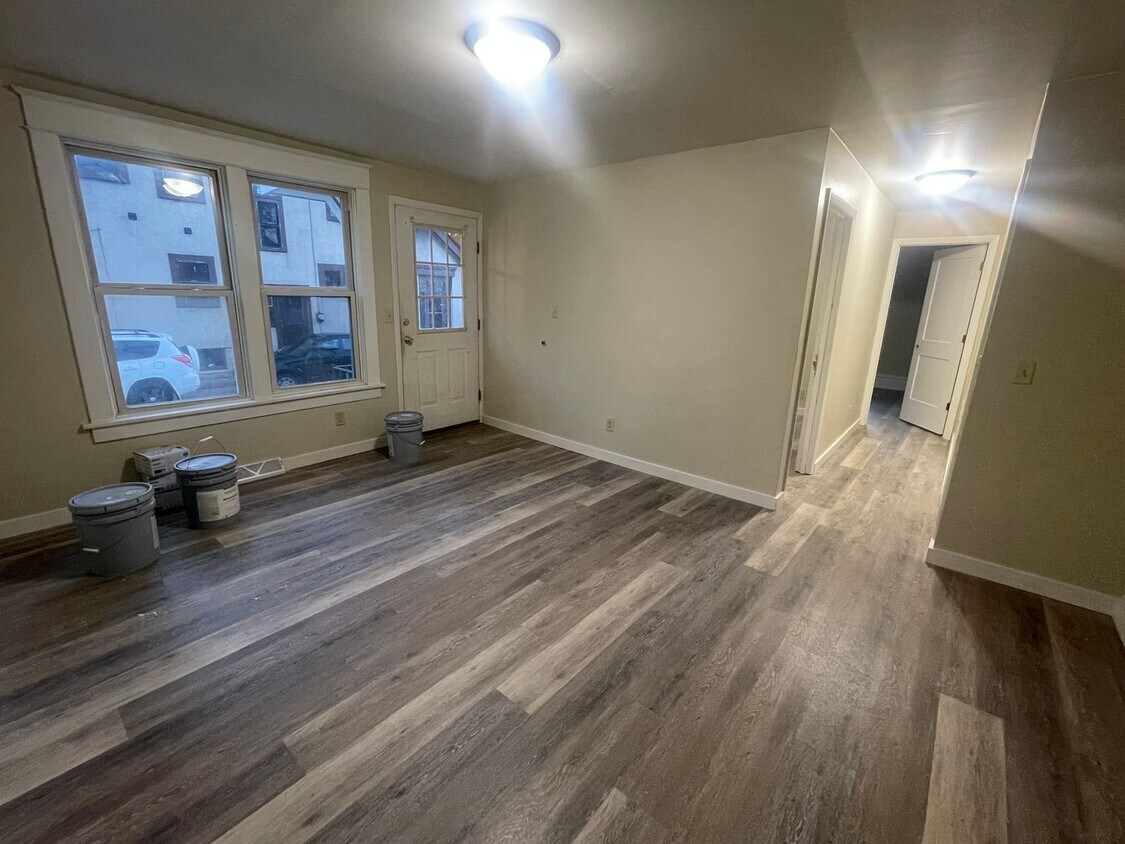 Foto principal - 630 Jackson St