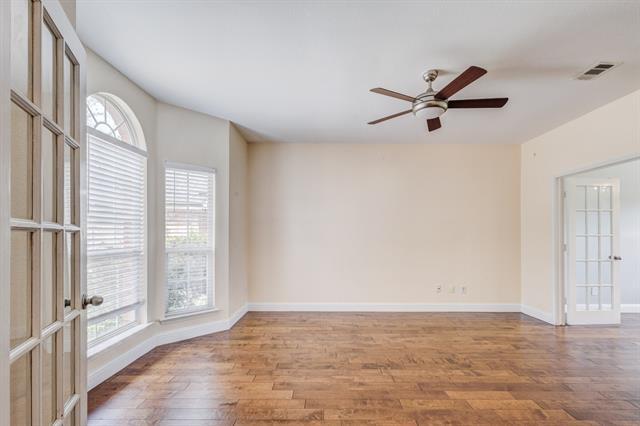 Building Photo - 6107 Lakecrest Dr