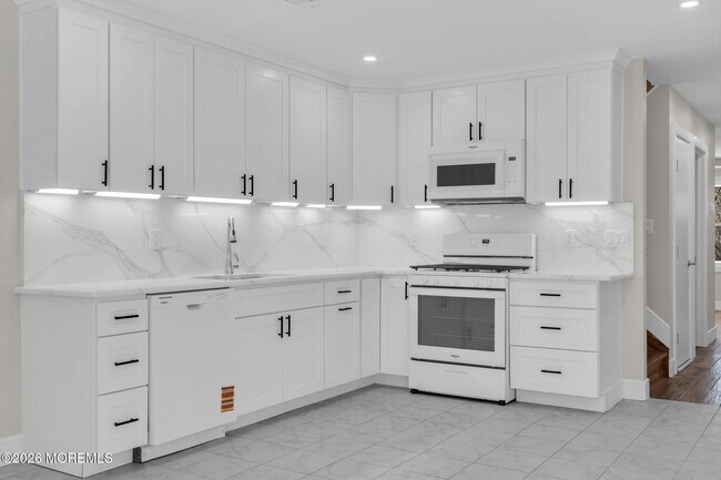 Foto del edificio - 2334 Adams Ave