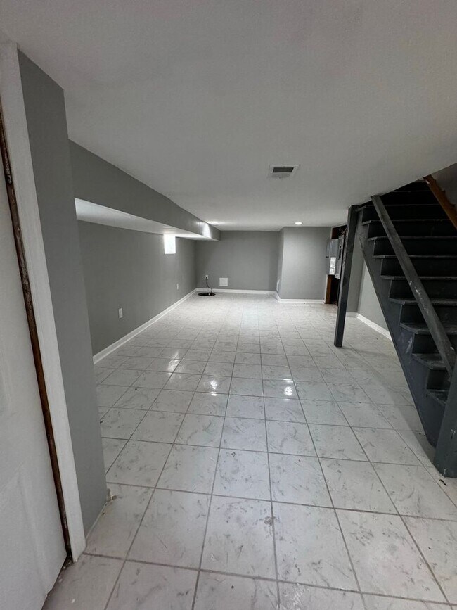 Building Photo - 2036 N Gratz St