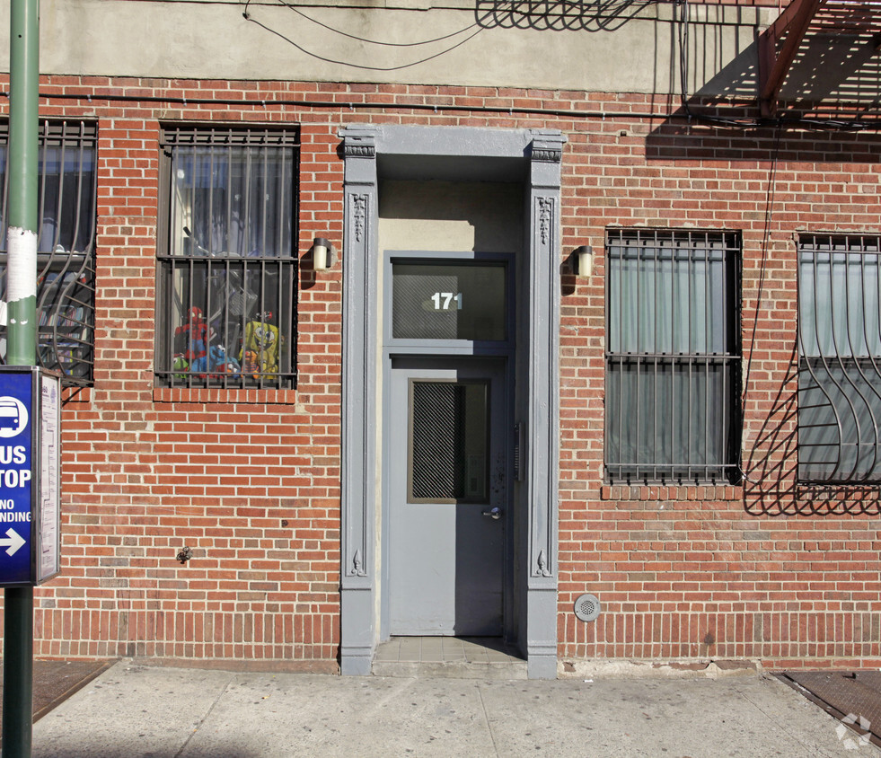 Entrada - Rockridge