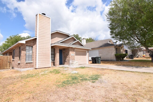 Foto del edificio - 4714 Ridge Way Dr