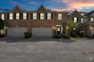 Building Photo - 5922 Hollister Cole