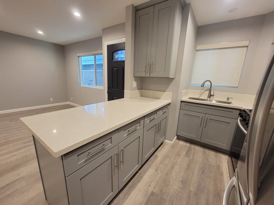 Foto principal - 516 Concord St