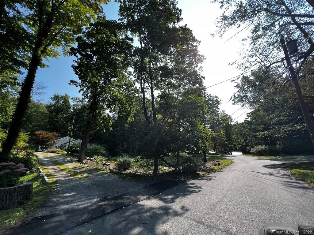 Primary Photo - 48 Freshwater Ln