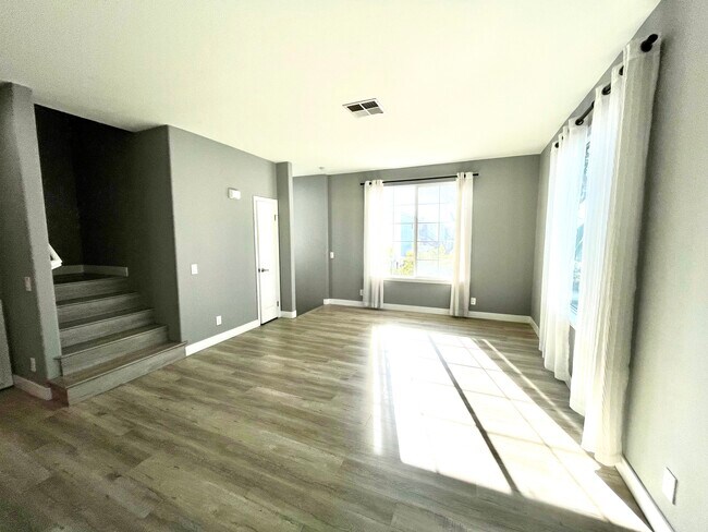 sala de estar - 16619 Yukon Ave