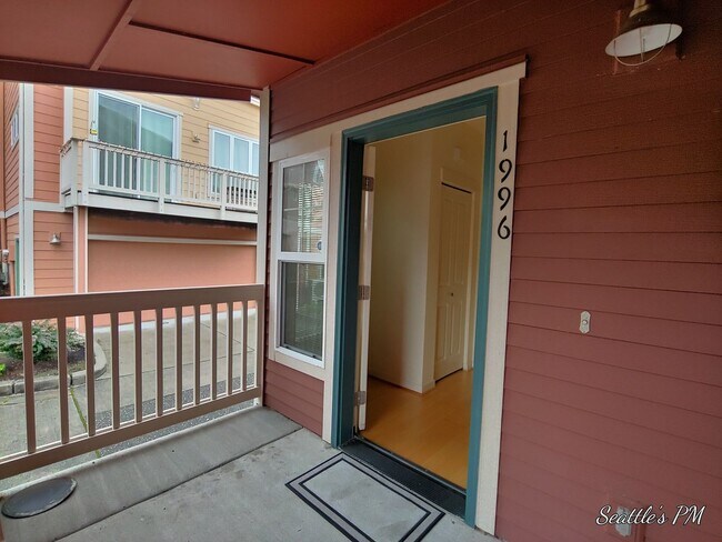 Foto del edificio - Beautiful 2 Bedroom Townhome in Issaquah- ...