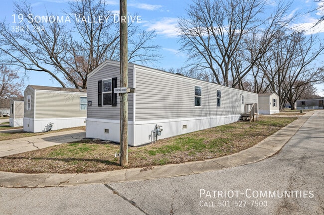 Building Photo - 19 Sonoma Dr