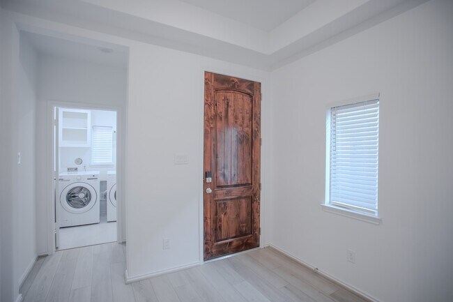 Foto del edificio - 10543 Shining Dawn Wy