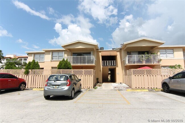 Foto del edificio - 4410 NW 79th Ave