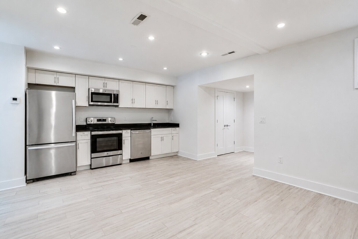 Photo - 727 Quebec Pl NW (Washington, DC)