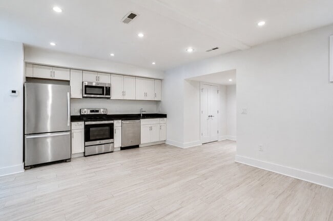 Photo - 727 Quebec Pl NW Townhome