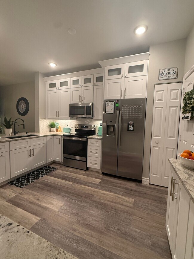 Foto del edificio - 3636 Pine Oak Cir