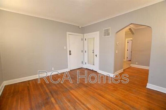 Foto del edificio - 2527 Shelby St