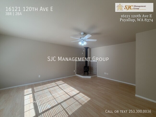 Foto del edificio - 16121 120th Ave E