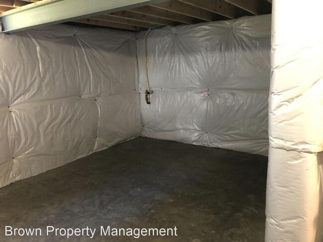 Building Photo - 3 br, 2 bath House - 220 Longridge Ct