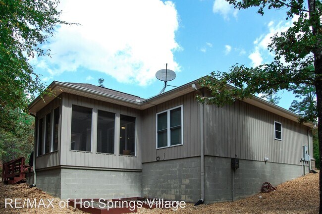 Foto del edificio - 3 br, 2 bath House - 16 Jubileo Lane