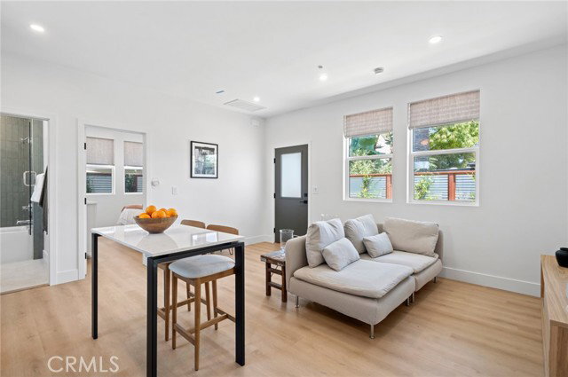 Foto del edificio - 314 E 16th St